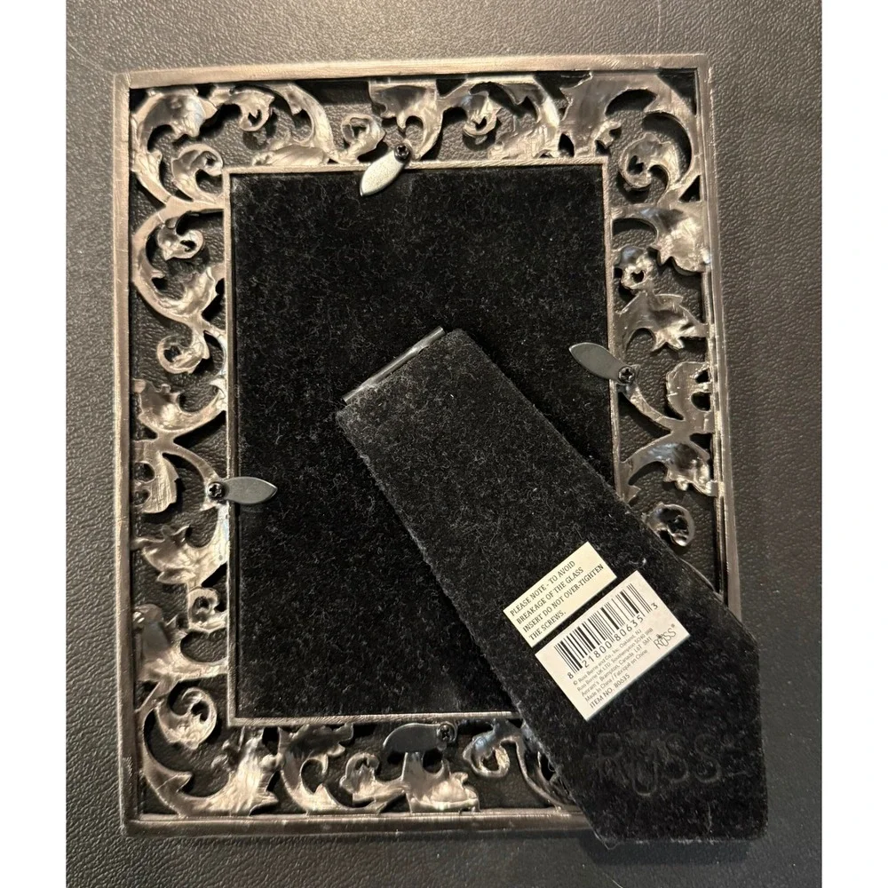 Russ Berrie 3.5x5 Picture Frame Silver Pewter Ornate Scroll Free Standing